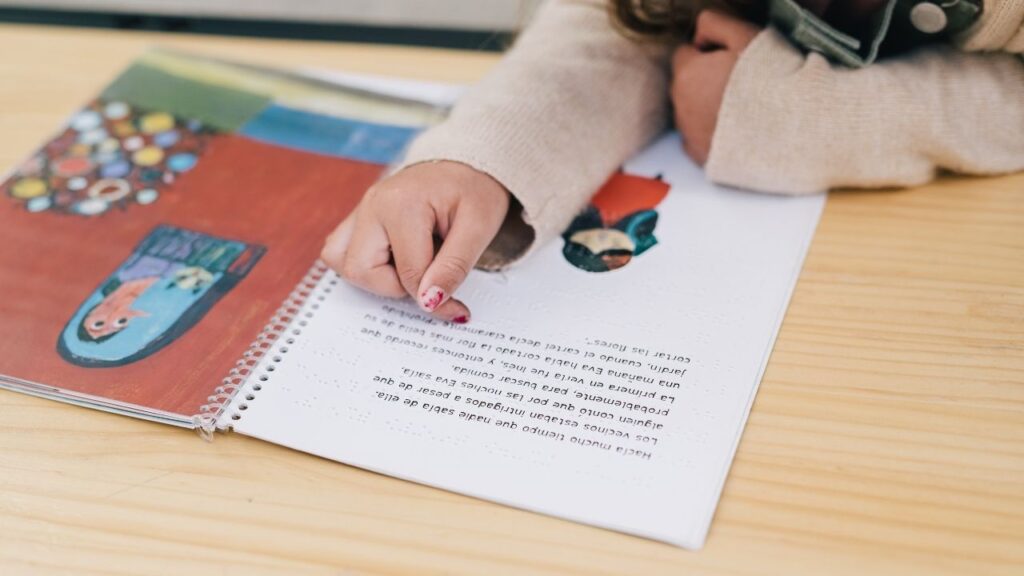 Practical Tips for Raising Bilingual Children at Home