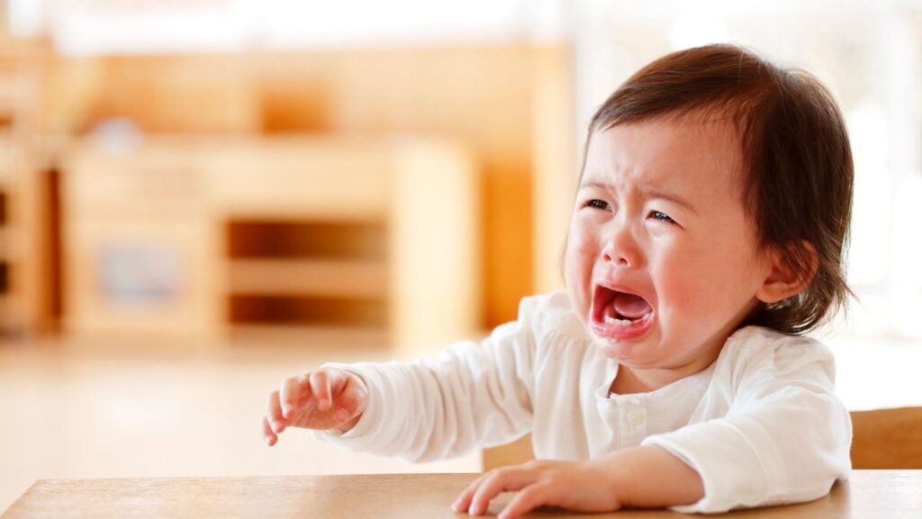 Signs Your Baby Is Overstimulated