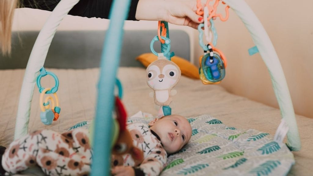 Best Sensory Toys for Newborn Development Parent Approved & Safe